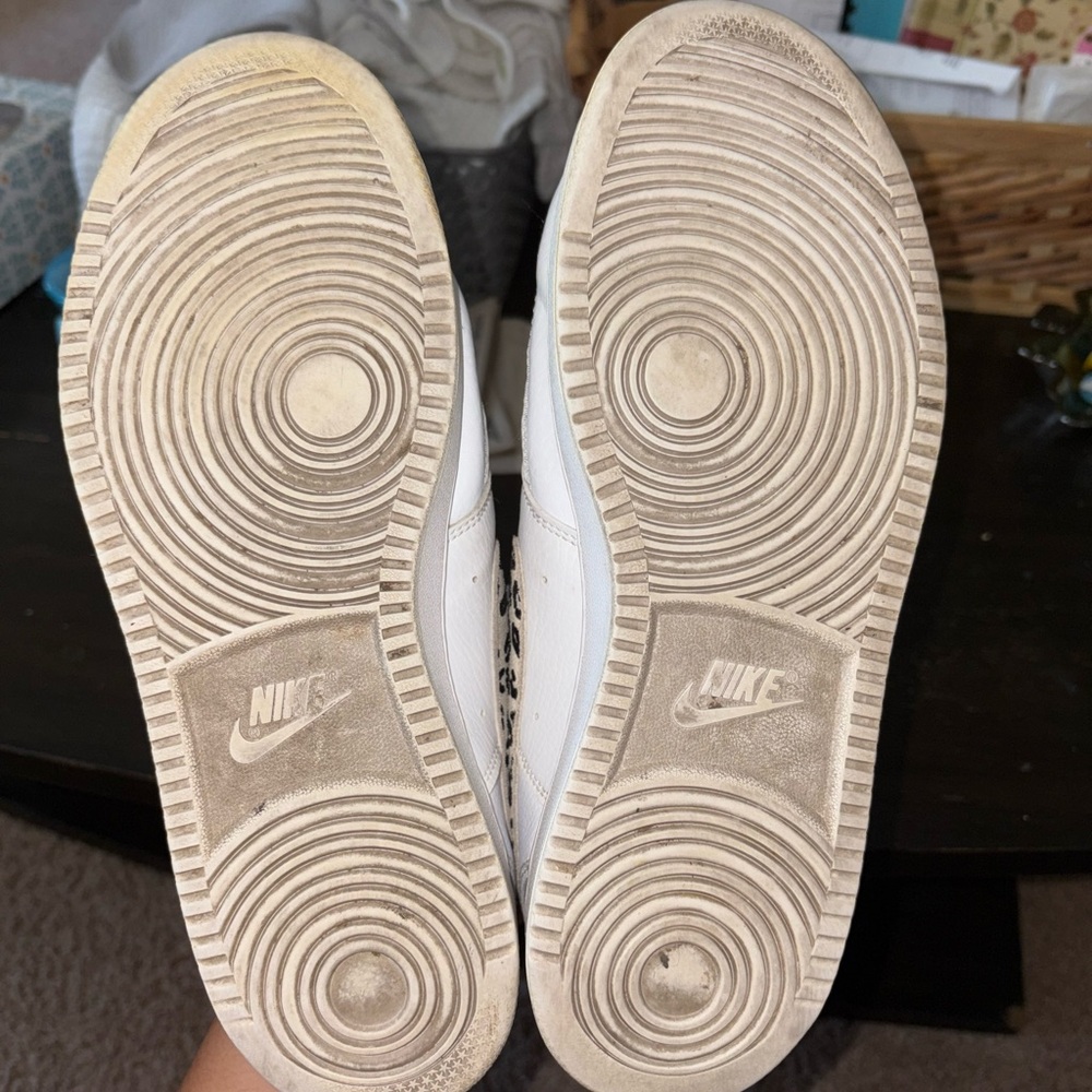 Nike Women's Sneakers - Picture 7 of 8